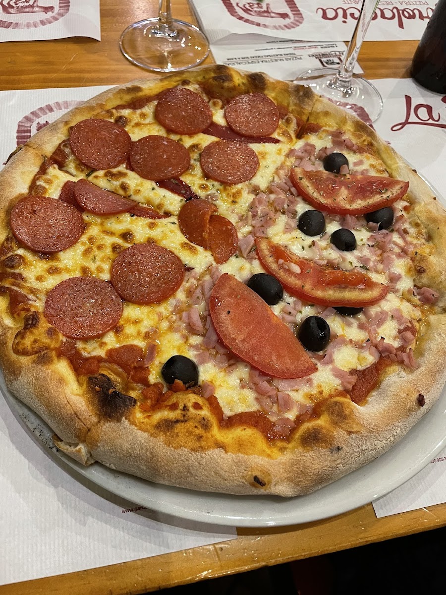 Pizzeria La Parolaccia-6